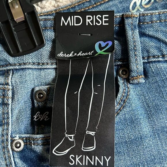 NWT β¦ DEREK HEART βSize:β5β Skinny Mid Rise Jeans - Picture 7 of 9